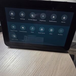 Amazon Echo Show 8
